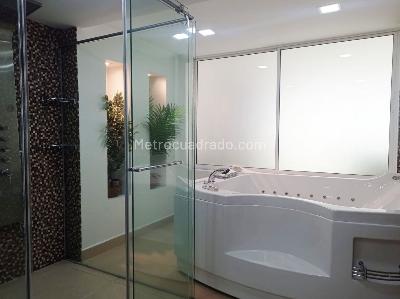 Casa en arriendo en El Poblado, Medellín · foto 15 de 20