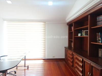 Casa en arriendo en El Poblado, Medellín · foto 6 de 20