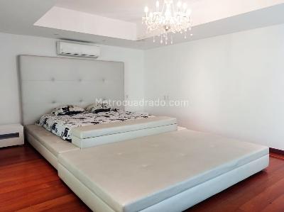Casa en arriendo en El Poblado, Medellín · foto 8 de 20