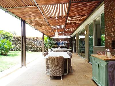 Casa de 4 alcobas en venta en Envigado, Envigado, 393 m² · foto 19 de 20