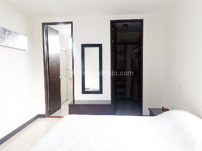 Apartamento de 3 alcobas en venta en El Poblado, Medellín, 257 m² · foto 13 de 20