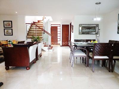 Casa en venta en Envigado, Envigado · foto 6 de 20