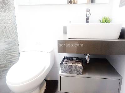 Casa de 3 alcobas en arriendo en El Poblado, Medellín, 220 m² · foto 17 de 19