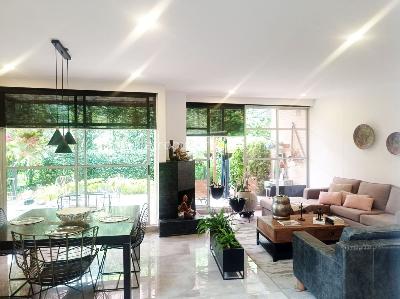 Casa de 3 alcobas en arriendo en El Poblado, Medellín, 220 m² · foto 3 de 19
