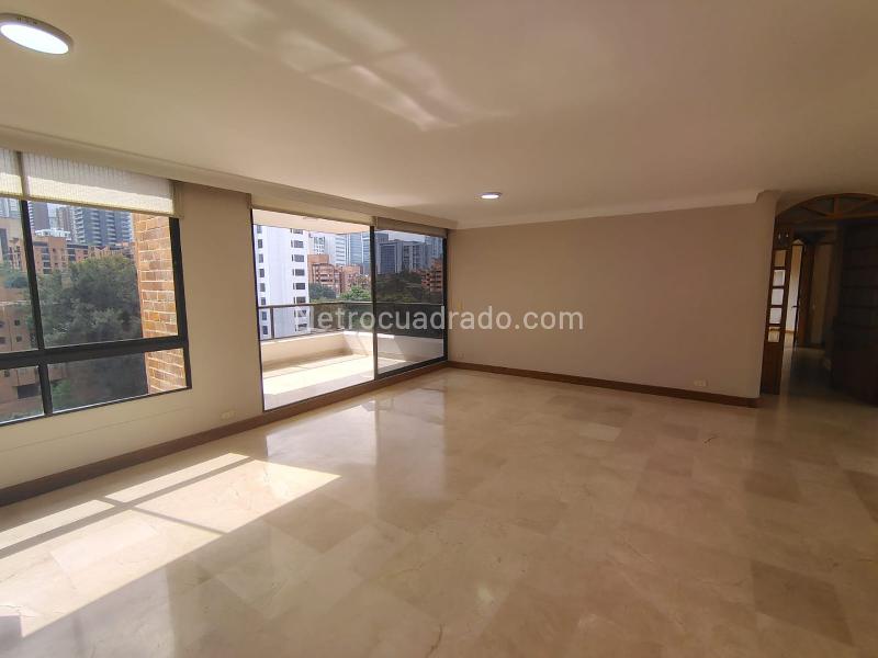3BR Apartment in EL POBLADO (144 m²)