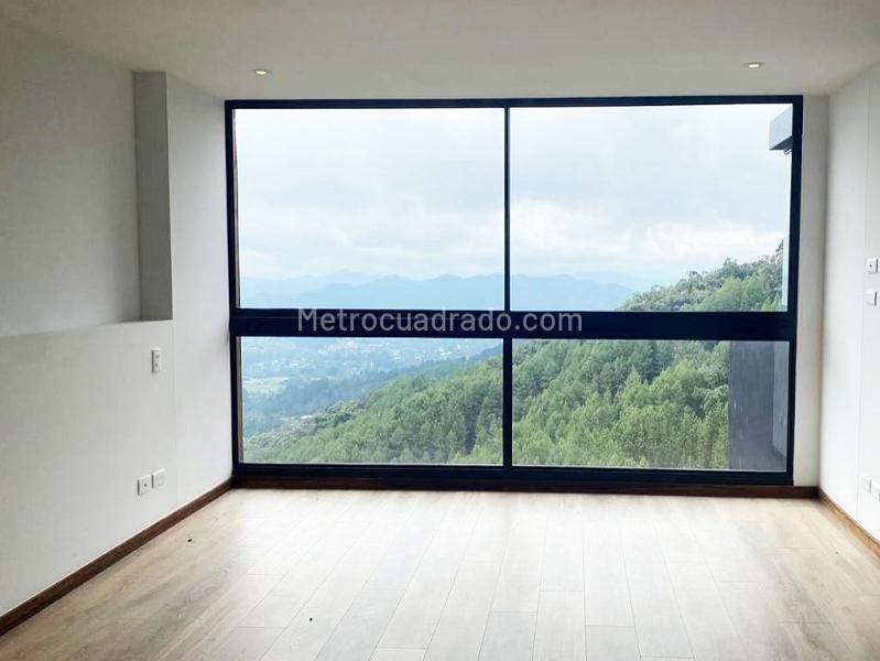 2BR Apartment in EL RETIRO (129 m²) - 3