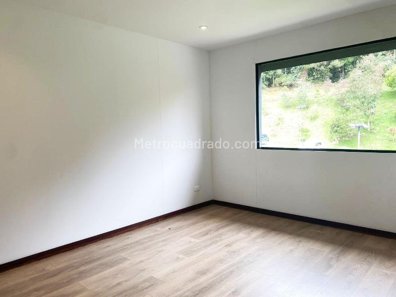 2BR Apartment in EL RETIRO (129 m²) - 4