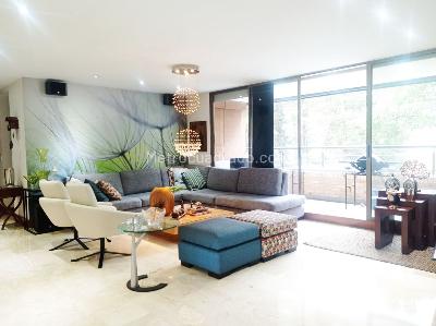 Apartamento de 3 alcobas en venta en El Poblado, Medellín, 192 m² · foto 3 de 20