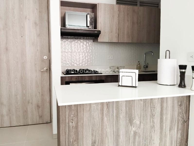 Apartamento Amoblado de 3 Alcobas con Amenidades en El Poblado - 4