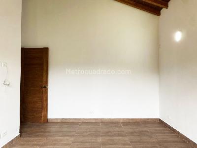 Casa de 3 alcobas en venta en Rionegro, Rionegro, 257 m² · foto 7 de 18