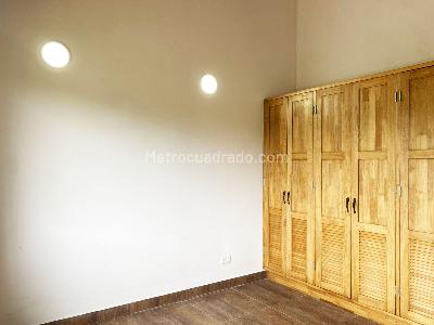 Casa de 3 alcobas en venta en Rionegro, Rionegro, 257 m² · foto 9 de 18