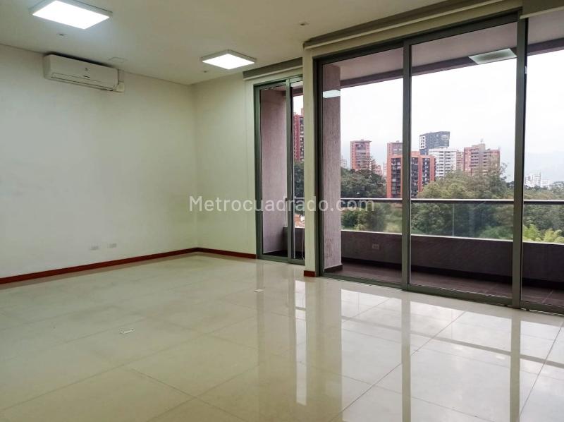 Piso – Medellín - Más
