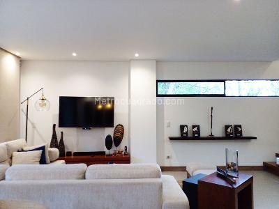 Casa de 3 alcobas en venta en Envigado, Envigado, 173 m² · foto 3 de 20