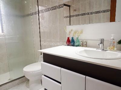 Apartamento de 3 alcobas en venta en Los Balsos, Medellín, 179 m² · foto 18 de 20