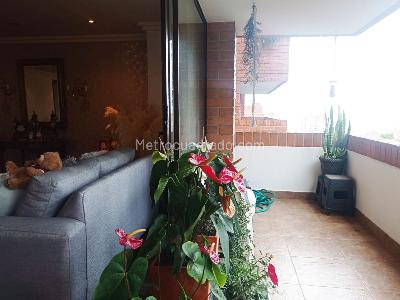 Apartamento de 3 alcobas en venta en Los Balsos, Medellín, 179 m² · foto 19 de 20