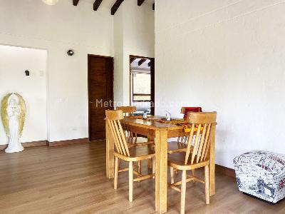 Casa de 3 alcobas en venta en Rionegro, Rionegro, 90 m² · foto 2 de 17