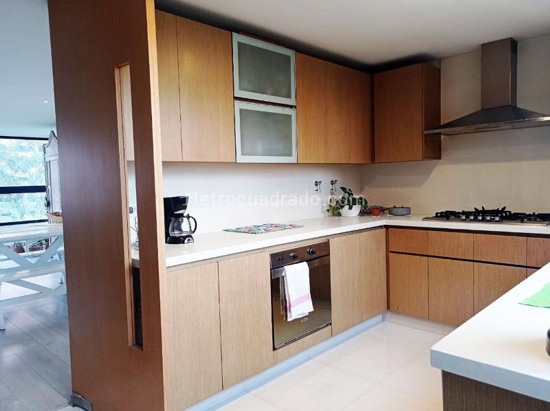 Furnished 4BR Apartment in El Poblado - 6