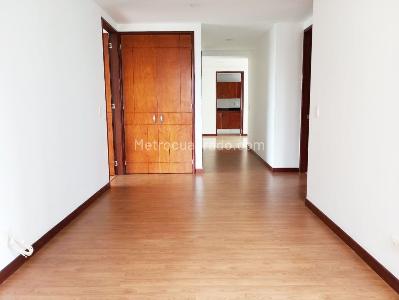 Apartamento en venta en El Poblado, Medellín · foto 6 de 16