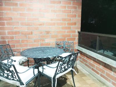 Apartamento de 3 alcobas en arriendo en El Poblado, Medellín, 154 m² · foto 12 de 12