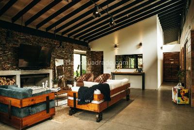 Casa de 2 alcobas en arriendo en Envigado, Envigado, 286 m² · foto 3 de 16