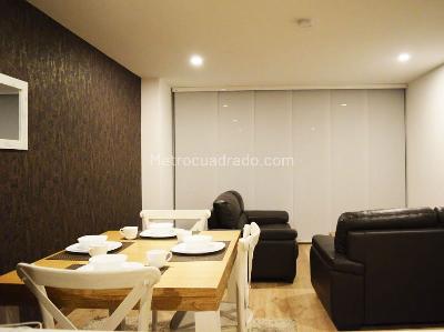 Apartamento en arriendo en El Poblado, Medellín · foto 2 de 10