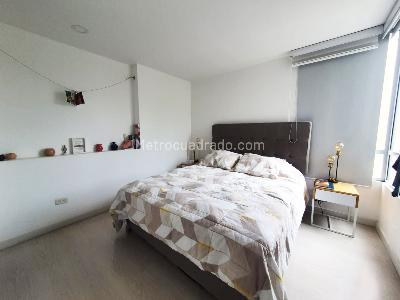 Apartamento de 3 alcobas en arriendo en El Poblado, Medellín, 88 m² · foto 8 de 13