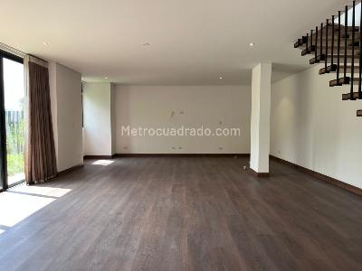 Casa de 3 alcobas en venta en Envigado, Envigado, 237 m² · foto 8 de 20