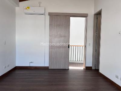Casa de 3 alcobas en venta en Envigado, Envigado, 237 m² · foto 13 de 20