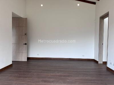 Casa de 3 alcobas en venta en Envigado, Envigado, 237 m² · foto 17 de 20
