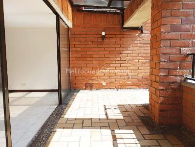 Apartamento de 3 alcobas en arriendo en El Poblado, Medellín, 140 m² · foto 17 de 18
