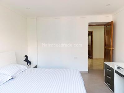 Apartamento en arriendo en El Poblado, Medellín · foto 14 de 20