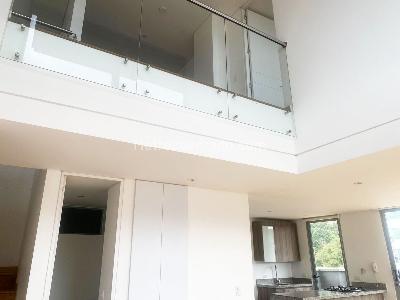Apartamento de 4 alcobas en venta en El Poblado, Medellín, 123 m² · foto 15 de 16