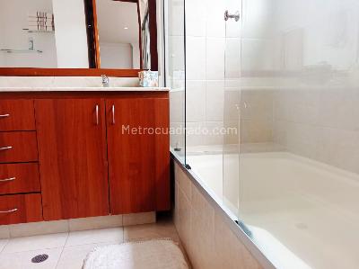 Apartamento de 3 alcobas en arriendo en Alejandría, Medellín, 180 m² · foto 18 de 20