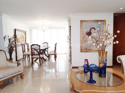 Apartamento de 3 alcobas en arriendo en Alejandría, Medellín, 180 m² · foto 2 de 20