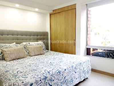 Apartamento de 3 alcobas en venta en El Poblado, Medellín, 110 m² · foto 7 de 14