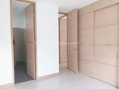 Apartamento de 3 alcobas en arriendo en Santa María De Los Ángeles, Medellín, 150 m² · foto 14 de 18