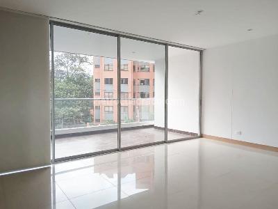 Apartamento de 3 alcobas en arriendo en Santa María De Los Ángeles, Medellín, 150 m² · foto 2 de 18