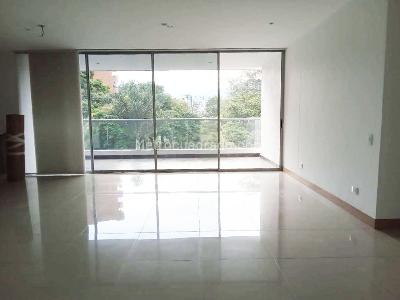 Apartamento de 3 alcobas en arriendo en Santa María De Los Ángeles, Medellín, 150 m² · foto 3 de 18