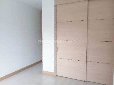 Apartamento de 3 alcobas en arriendo en Santa María De Los Ángeles, Medellín, 150 m² · foto 7 de 18