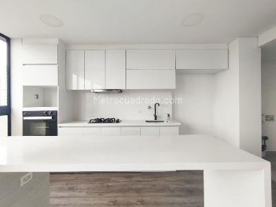 Apartamento de 2 alcobas en venta en Lalinde, Medellín, 109 m² · foto 5 de 13