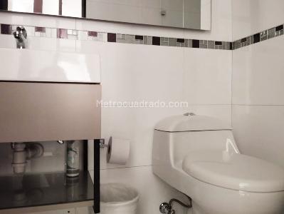 Apartamento de 2 alcobas en arriendo en Lalinde, Medellín, 99 m² · foto 13 de 14