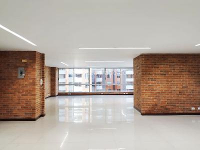 Oficina en Arriendo, EL POBLADO, Medellín