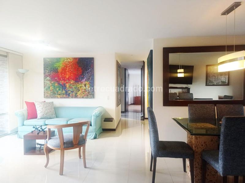 Apartamento en arriendo en El Poblado (Unidad Cerrada) - 3