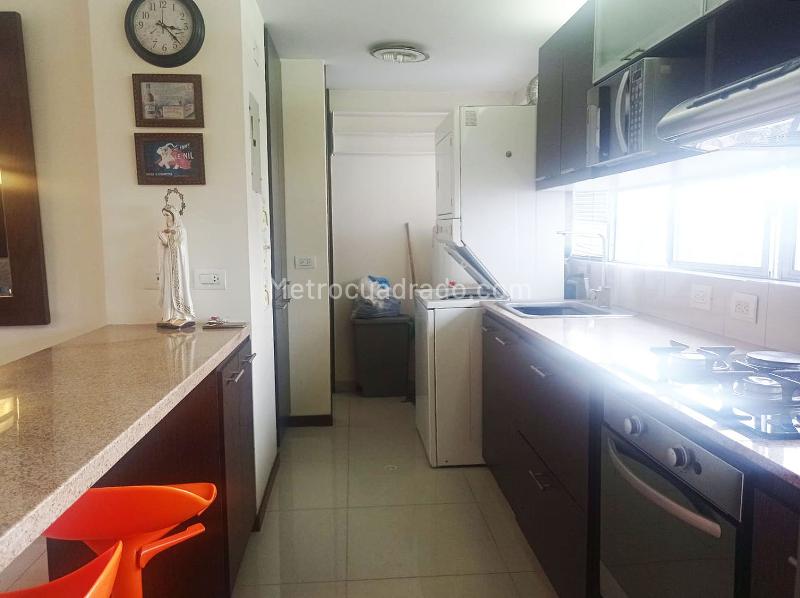 Apartamento en arriendo en El Poblado (Unidad Cerrada) - 5