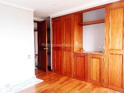 Apartamento en venta en El Poblado, Medellín · foto 12 de 20