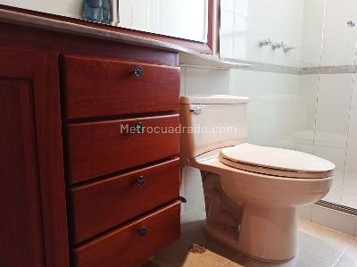 Apartamento en venta en El Poblado, Medellín · foto 18 de 20