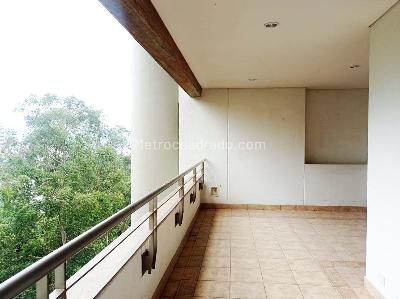 Apartamento en venta en El Poblado, Medellín · foto 20 de 20