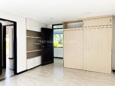 Casa de 4 alcobas en venta en Rionegro, Rionegro, 530 m² · foto 10 de 18