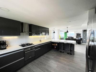 Apartamento de 4 alcobas en venta en El Poblado, Medellín, 200 m² · foto 10 de 20