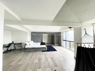 Apartamento de 4 alcobas en venta en El Poblado, Medellín, 200 m² · foto 16 de 20